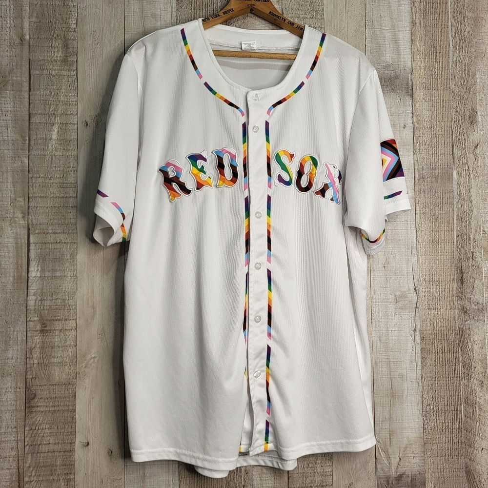 Boston Red Sox Baseball Pride Jersey 2023. Size Large. Unisex